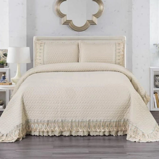 Nestloom  3 Pcs lace Quilted Bedcover With  2 Pillow Covers- Astria